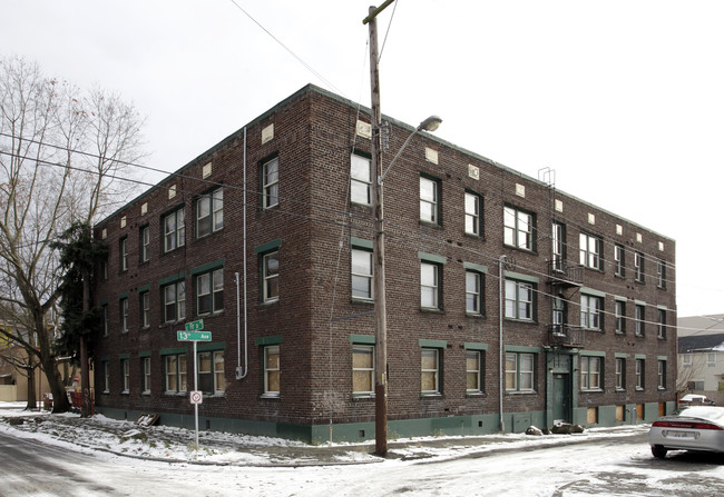 Baldwin Apartments in Seattle, WA - Building Photo - Building Photo