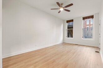 2617 W Hirsch St, Unit 1 in Chicago, IL - Building Photo - Building Photo