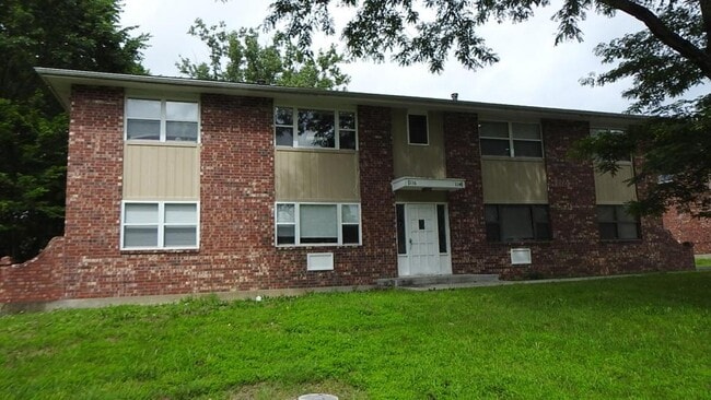 property at 114 Drake St