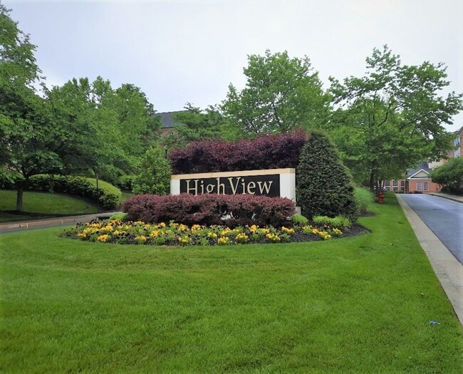 property at 400 Symphony Cir