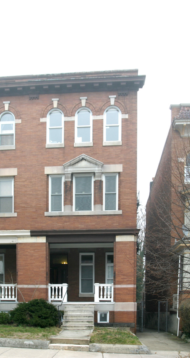 2843 Calvert St in Baltimore, MD - Foto de edificio - Building Photo