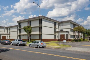 Makana Hale in Mililani, HI - Building Photo
