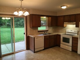 488 60th St SE, Unit 488 in Grand Rapids, MI - Building Photo