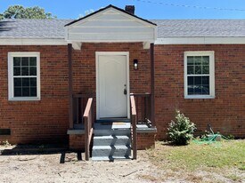 218 Hendricks St in Rocky Mount, NC - Building Photo