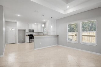 2803 Beechwood St in Granbury, TX - Building Photo - Building Photo
