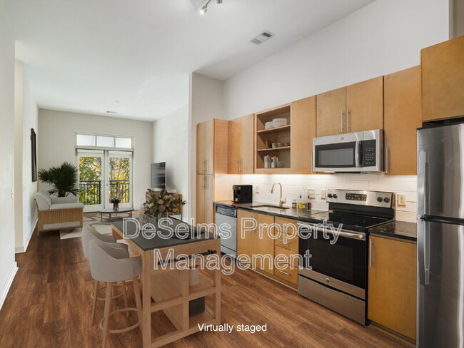601 Sylvan Hts Wy in Nashville, TN - Foto de edificio - Building Photo