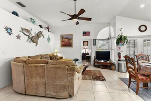 2966 Viscount Cir in Kissimmee, FL - Building Photo