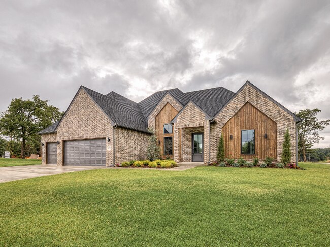 8215 Waxwing Way in Guthrie, OK - Building Photo - Building Photo