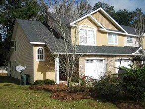 2800 Summer Meadow Dr in Tallahassee, FL - Building Photo - Building Photo