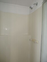916 Iroquois Dr in Burnet, TX - Building Photo - Building Photo