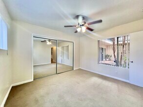 1552 Berkeley St in Santa Monica, CA - Foto de edificio - Building Photo