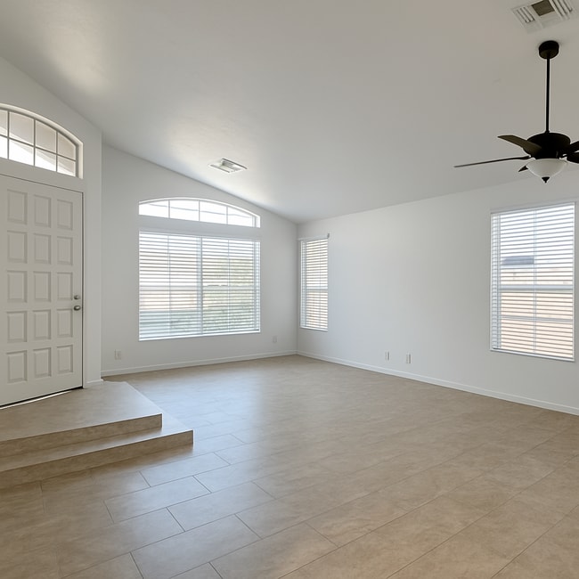 4223 E Wildcat Dr in Cave Creek, AZ - Building Photo - Building Photo