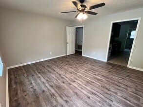 1371-1373 Hampton Dr in Auburn, AL - Building Photo - Building Photo