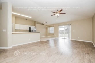 844 Rocky Mountain Ct, Unit T1 in Valrico, FL - Foto de edificio - Building Photo