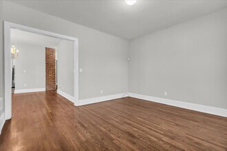 7915 E Vernor Hwy in Detroit, MI - Building Photo - Building Photo