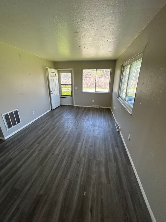 154 Yambor St in Toledo, OH - Building Photo - Building Photo