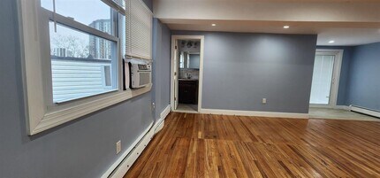 442 New York Ave in Jersey City, NJ - Building Photo - Building Photo