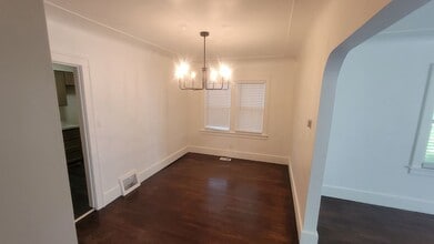 24 Cochrane Pl in Pontiac, MI - Building Photo - Building Photo