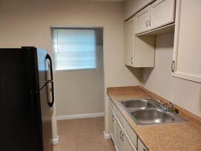 14729 Beekman Rd in New Orleans, LA - Building Photo - Building Photo