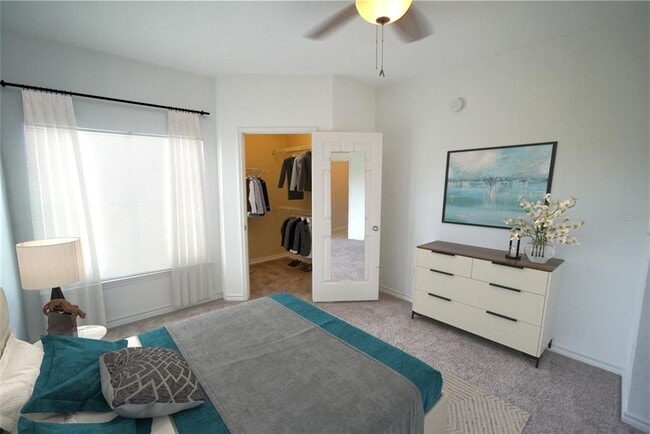 4304 Bayside Village Dr in Tampa, FL - Foto de edificio - Building Photo