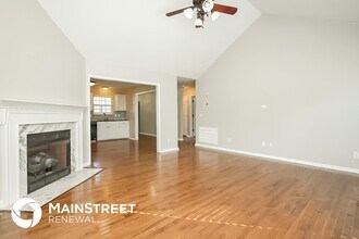 228 Woodmaker Ct, Unit 1 in Nashville, TN - Foto de edificio - Building Photo