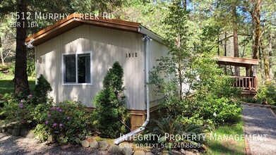 1512 Murphy Creek Rd in Grants Pass, OR - Building Photo - Building Photo