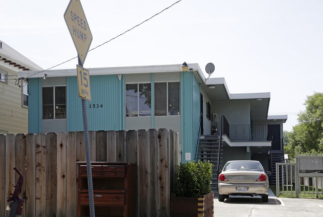 1534 Prince St in Berkeley, CA - Foto de edificio - Building Photo