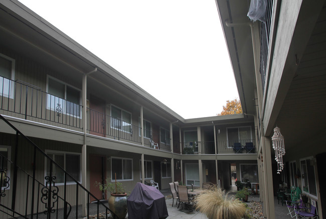 Todd House Apartments in Tacoma, WA - Foto de edificio - Building Photo