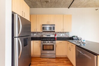 1620 S Michigan Ave, Unit 825 in Chicago, IL - Building Photo - Building Photo