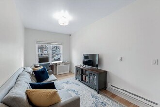 143 Nelson Ave in Jersey City, NJ - Building Photo - Building Photo