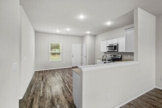 2287 S Ouachita Dr in Fayetteville, AR - Building Photo - Building Photo
