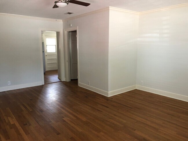 1020 Ellingson Ln-Unit -A in Austin, TX - Building Photo - Building Photo
