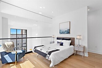 6025 JFK Blvd E in West New York, NJ - Building Photo - Building Photo