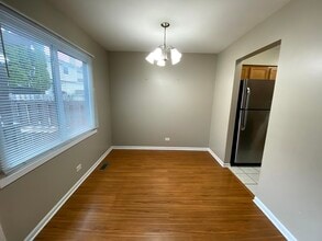 1987 Franklin Pl in Hoffman Estates, IL - Building Photo - Building Photo