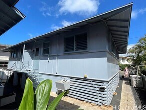 2912 Varsity Cir in Honolulu, HI - Building Photo - Building Photo