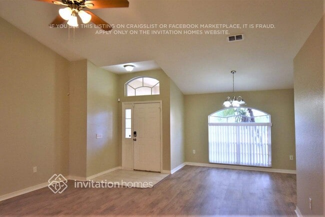 2541 Pine Valley Dr in Lakeland, FL - Building Photo - Building Photo