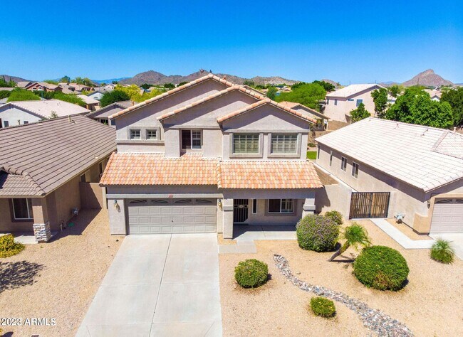 property at 6816 W Buckskin Trail