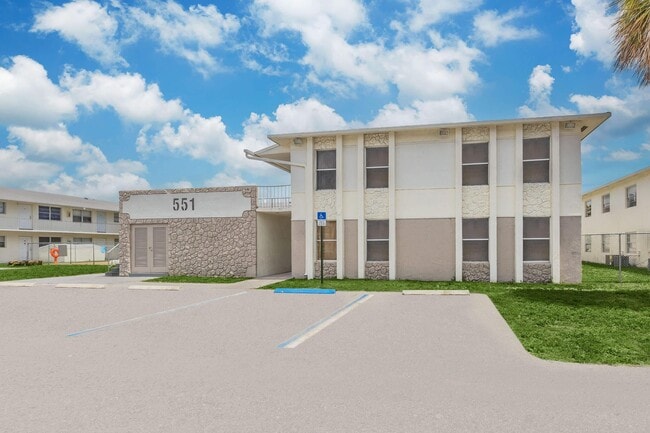 San Marco Apartments in Pompano Beach, FL - Building Photo - Building Photo