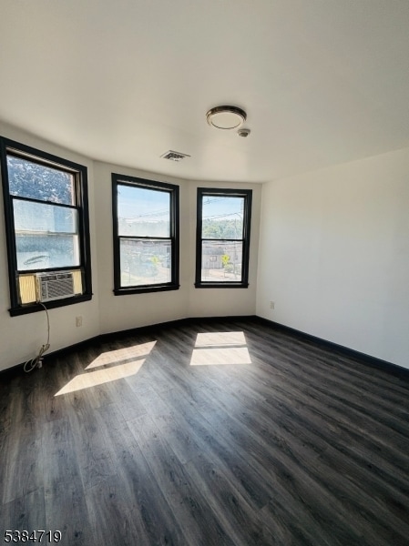 68 Newark Pompton Turnpike in Little Falls, NJ - Building Photo - Building Photo