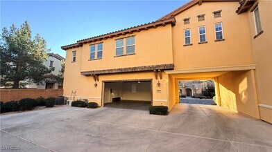 1866 Via Delle Arti in Henderson, NV - Building Photo - Building Photo