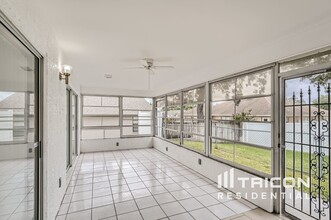 8106 Wysocki Ct in Spring Hill, FL - Building Photo - Building Photo