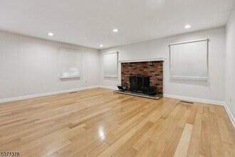 1 Landry Rd in Franklin Township, NJ - Building Photo - Building Photo