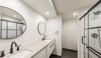 3404 E Pinchot Ave in Phoenix, AZ - Building Photo