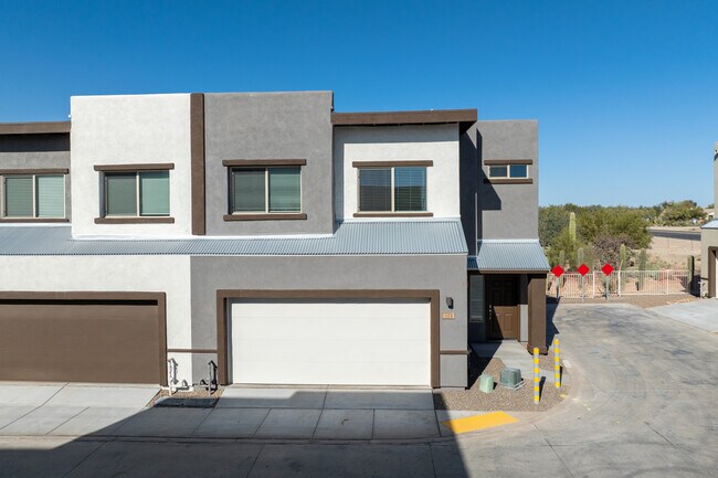 Cortaro Point in Tucson, AZ - Building Photo - Building Photo