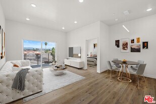 7411 Artesia Blvd in Buena Park, CA - Building Photo