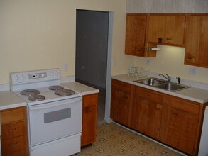 717 6th Ave in Coralville, IA - Building Photo - Building Photo