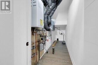 547 Mutual St in Ottawa, ON - Building Photo - Building Photo