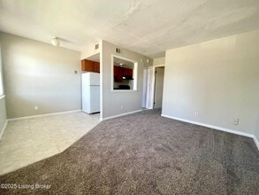 4143 Hillview Ave in Louisville, KY - Building Photo - Building Photo