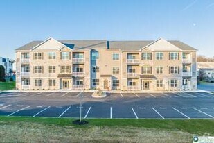 430 Cambria St in Freemansburg, PA - Building Photo