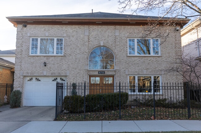 property at 4716 N Kilbourn Ave